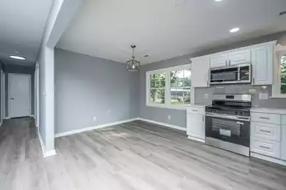 104 Forest Lane, Summerville, SC 29486 - Photo 11