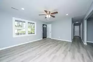 104 Forest Ln, Summerville, SC 29486 - Photo 9