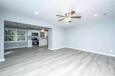 104 Forest Lane, Summerville, SC 29486 - Photo 7