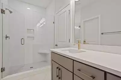 222 Lake Greenwood Boulevard, Greenwood, SC 29649 - Photo 11
