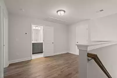 226 Lake Greenwood Boulevard, Greenwood, SC 29649 - Photo 19
