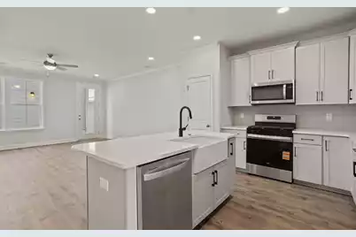232 Lake Greenwood Boulevard, Greenwood, SC 29649 - Photo 13