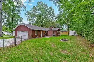 1214 Redeemer Dr, Hanahan, SC 29410 - Photo 5