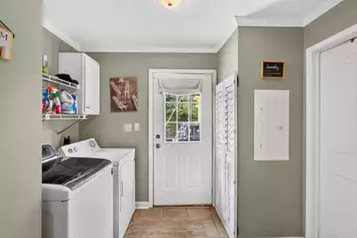 146 Glen Street, Summerville, SC 29483 - Photo 33