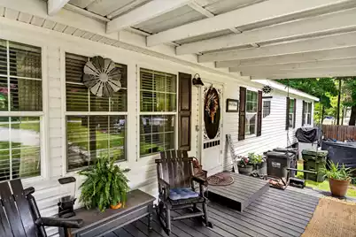 146 Glen Street, Summerville, SC 29483 - Photo 5
