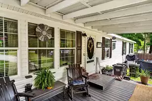 146 Glen St, Summerville, SC 29483 - Photo 5