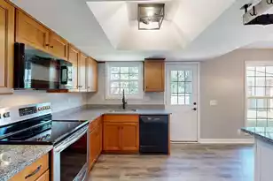 4027 Shell Point Rd, Beaufort, SC 29906 - Photo 15