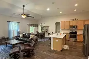 522 Mountain Laurel Cir, Goose Creek, SC 29445 - Photo 5