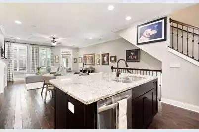192 Slipper Shell Court, Mount Pleasant, SC 29464 - Photo 9