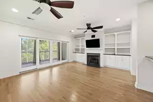 1601 Hopeman Ln, Mount Pleasant, SC 29466 - Photo 9