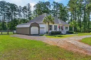 1321 Canady Branch Rd, Bonneau, SC 29431 - Photo 5