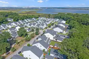 497 Spring Hollow Dr, Charleston, SC 29492 - Photo 5