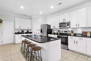 237 Oglethorpe Cir, Moncks Corner, SC 29461 - Photo 9
