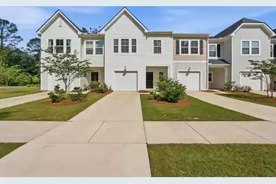 4005 Associate Drive E, North Charleston, SC 29418 - Photo 1