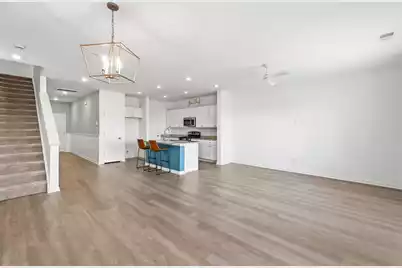 4005 Associate Drive E, North Charleston, SC 29418 - Photo 7
