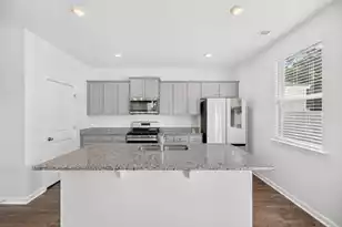 147 Cloverleaf St, Summerville, SC 29483 - Photo 17