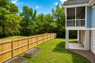 710 Riverland Dr, Charleston, SC 29412 - Photo 3