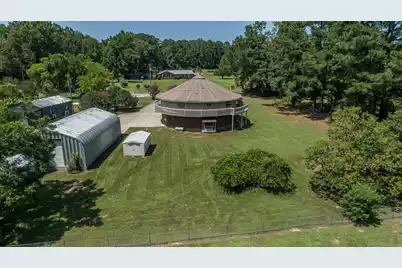 395 Summerset Lane, Summerville, SC 29483 - Photo 3