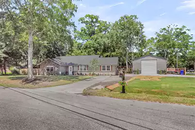 1040 Yorktown Drive, Charleston, SC 29412 - Photo 1