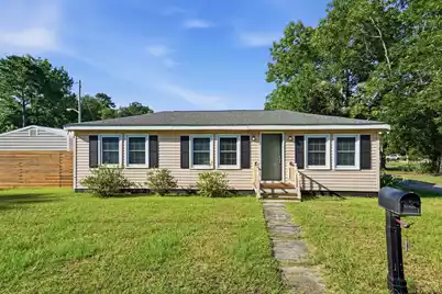 201 Heatley Street, Moncks Corner, SC 29461 - Photo 3