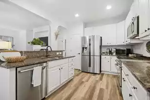 2467 Draymohr Ct, Mount Pleasant, SC 29466 - Photo 15