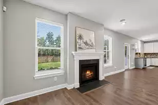 126 Cotesworth Ct, Summerville, SC 29486 - Photo 7