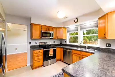 1406 Diamond Boulevard, Mount Pleasant, SC 29466 - Photo 3