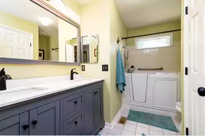 1406 Diamond Boulevard, Mount Pleasant, SC 29466 - Photo 33
