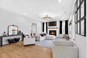 285 Great Lawn Dr, Summerville, SC 29486 - Photo 11