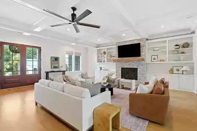 924 Pitt Street, Mount Pleasant, SC 29464 - Photo 7