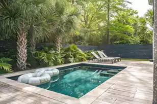 924 Pitt St, Mount Pleasant, SC 29464 - Photo 37