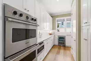 924 Pitt St, Mount Pleasant, SC 29464 - Photo 15