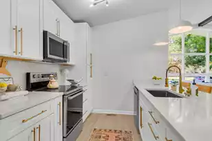 4747 Constellation Dr N, North Charleston, SC 29418 - Photo 13