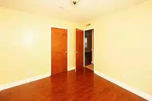 995 King St, Charleston, SC 29403 - Photo 13