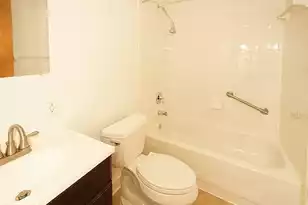 995 King St, Charleston, SC 29403 - Photo 15
