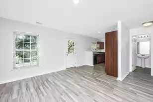 142 Avalon Rd, Summerville, SC 29483 - Photo 7