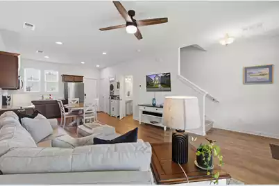 589 Blueway Avenue, Summerville, SC 29486 - Photo 5