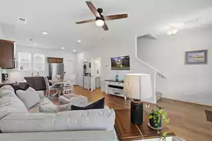 589 Blueway Ave, Summerville, SC 29486 - Photo 5