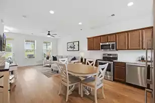 589 Blueway Ave, Summerville, SC 29486 - Photo 7