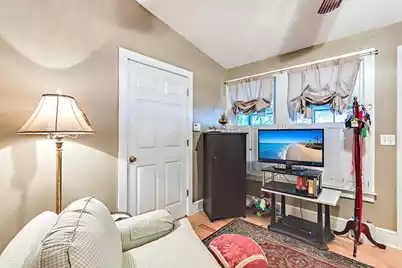 504 Raysor Street W, Saint George, SC 29477 - Photo 9