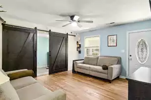 212 Forest Cir, Summerville, SC 29483 - Photo 5