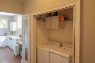 208 Calhoun St, Charleston, SC 29403 - Photo 9
