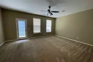713 Hemingway Cir, Summerville, SC 29483 - Photo 3