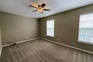 713 Hemingway Cir, Summerville, SC 29483 - Photo 5