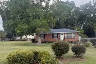 201 Clarine Dr, Goose Creek, SC 29445 - Photo 3