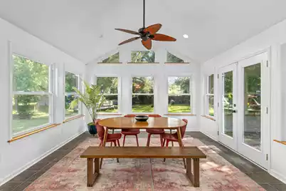 317 Hawthorne Street, Mount Pleasant, SC 29464 - Photo 17