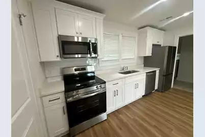 2006 Alton Street, North Charleston, SC 29406 - Photo 5