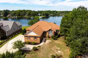 3 Green Lake Dr, Manning, SC 29102 - Photo 1