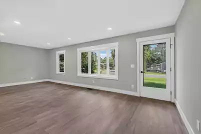 133 Stephanie Circle, Summerville, SC 29483 - Photo 3