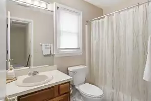 36 Manor Blvd, Hanahan, SC 29410 - Photo 33